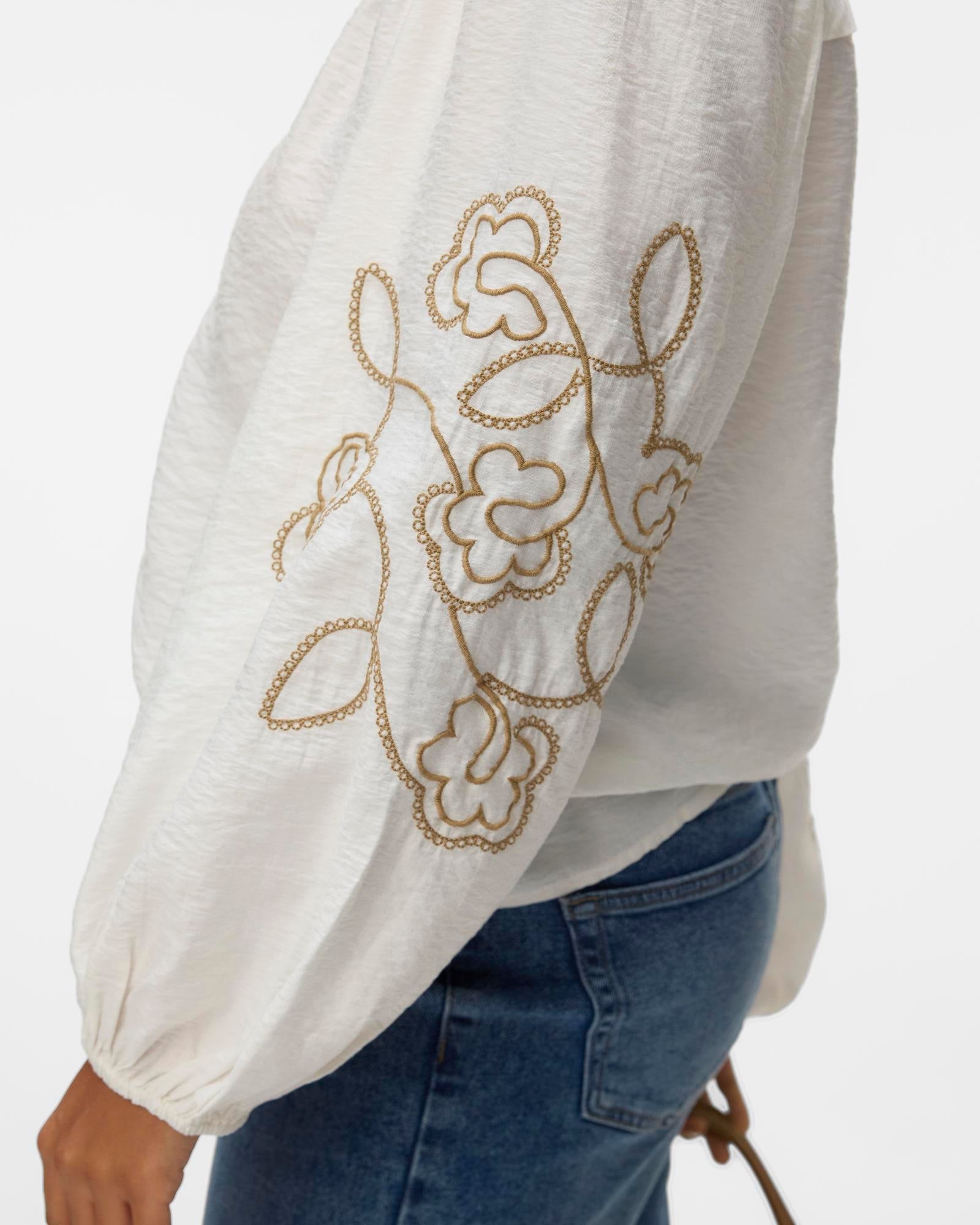 VMANYA EMBROIDERED TOP